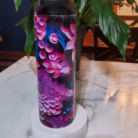 3D Flower Art 20oz Tumbler with duo lids 🎉sale - Picture 6 of 11